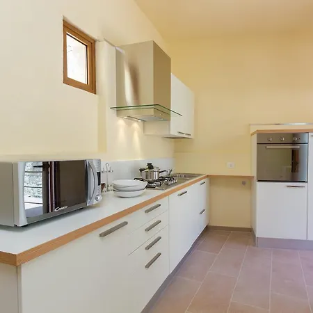 Pomelia - Appartement *