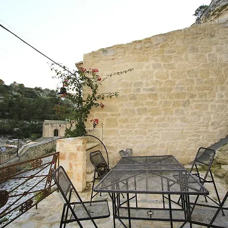 Appartement Pomelia - *
