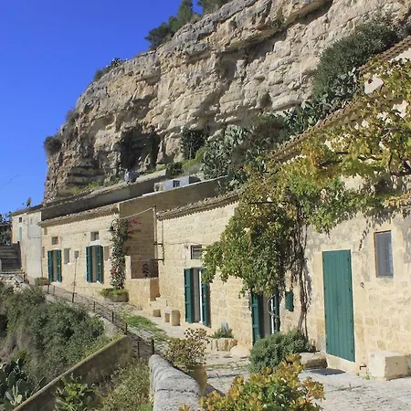 Appartement Pomelia - *